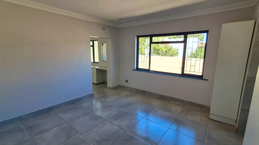 To Let 3 Bedroom Property for Rent in Ruwari Western Cape